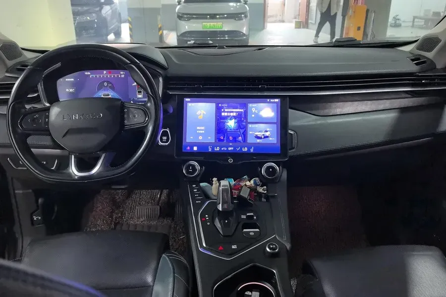 2022 LYNK&CO 05 2.0T 254HP L4 8AT,autocango,china used car exporter,china ev exporter,chinese used car exporter,chinese used ev exporter