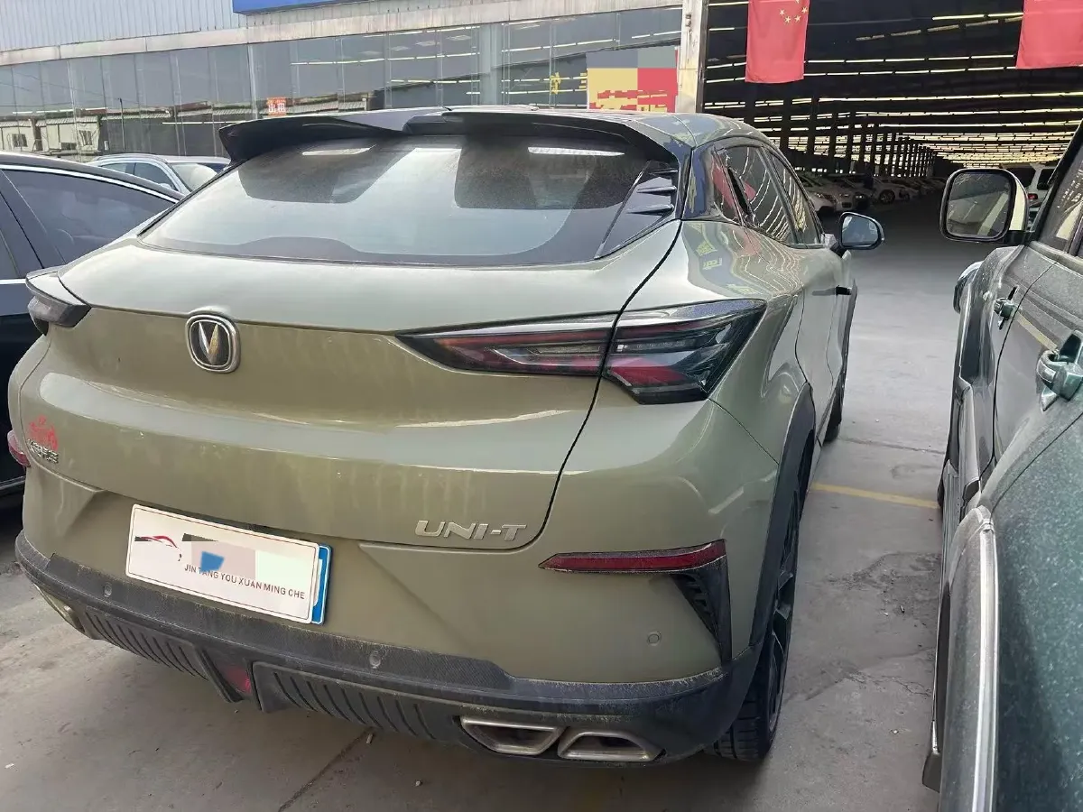 2022 ChangAn UNI-T 1.5T 188HP L4 7DCT,autocango,china used car exporter,china ev exporter,chinese used car exporter,chinese used ev exporter