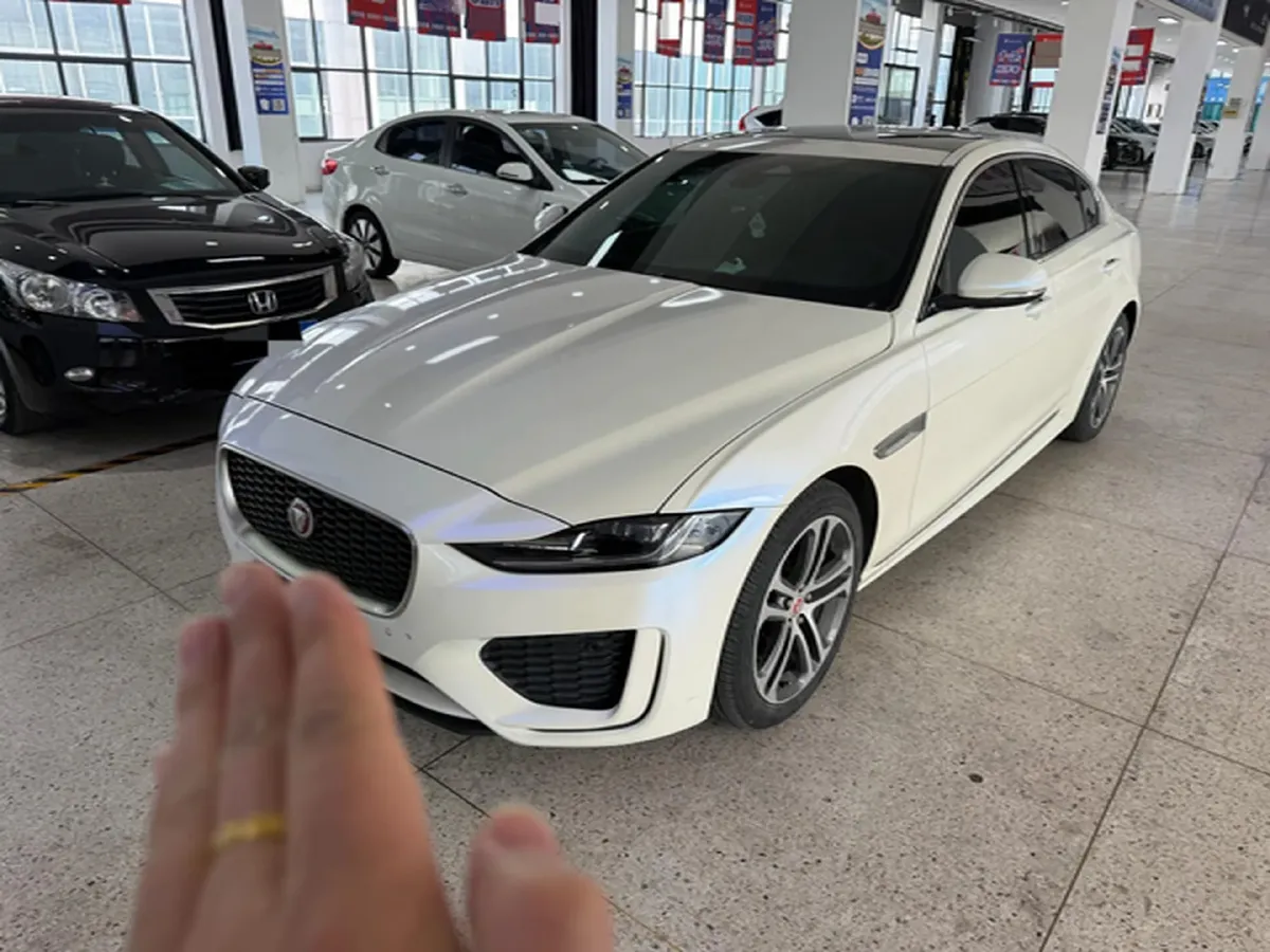 2024 Jaguar XEL 2.0T 250HP L4 8AT,autocango,china used car exporter,china ev exporter,chinese used car exporter,chinese used ev exporter