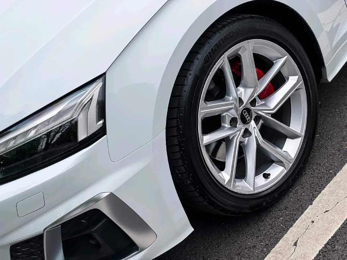 2021 Audi A5 2.0T 204HP L4 7DCT,autocango,china used car exporter,china ev exporter,chinese used car exporter,chinese used ev exporter