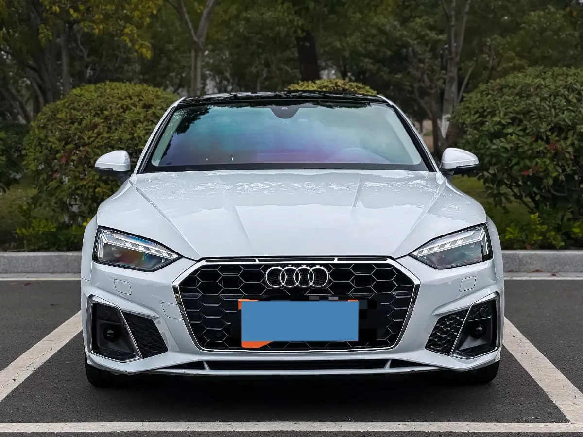 2021 Audi A5 2.0T 204HP L4 7DCT,autocango,china used car exporter,china ev exporter,chinese used car exporter,chinese used ev exporter