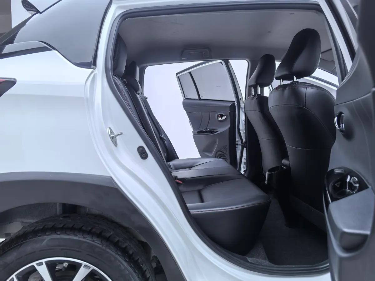 2021 Toyota Yaris L 1.5L 112HP L4 CVT,autocango,china used car exporter,china ev exporter,chinese used car exporter,chinese used ev exporter