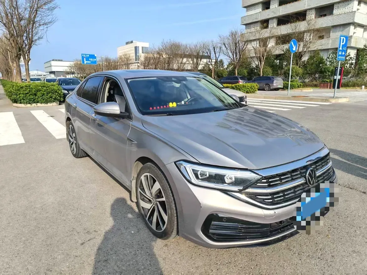 2023 Volkswagen Sagitar 1.5T 160HP L4 7DCT,autocango,china used car exporter,china ev exporter,chinese used car exporter,chinese used ev exporter