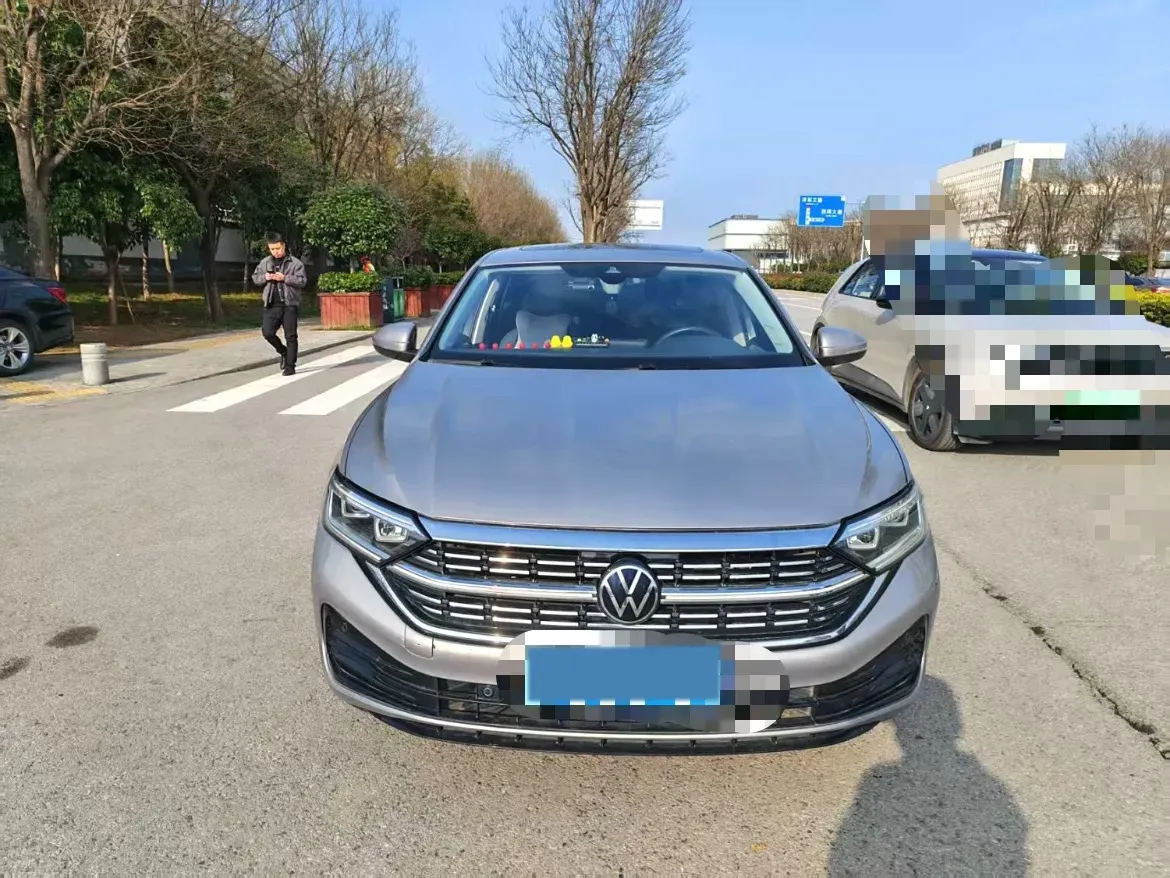 2023 Volkswagen Sagitar 1.5T 160HP L4 7DCT,autocango,china used car exporter,china ev exporter,chinese used car exporter,chinese used ev exporter