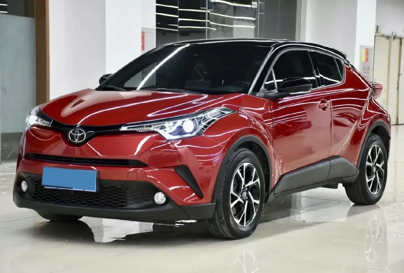2020 Toyota C-HR 2.0L 171HP L4 CVT,autocango,china used car exporter,china ev exporter,chinese used car exporter,chinese used ev exporter