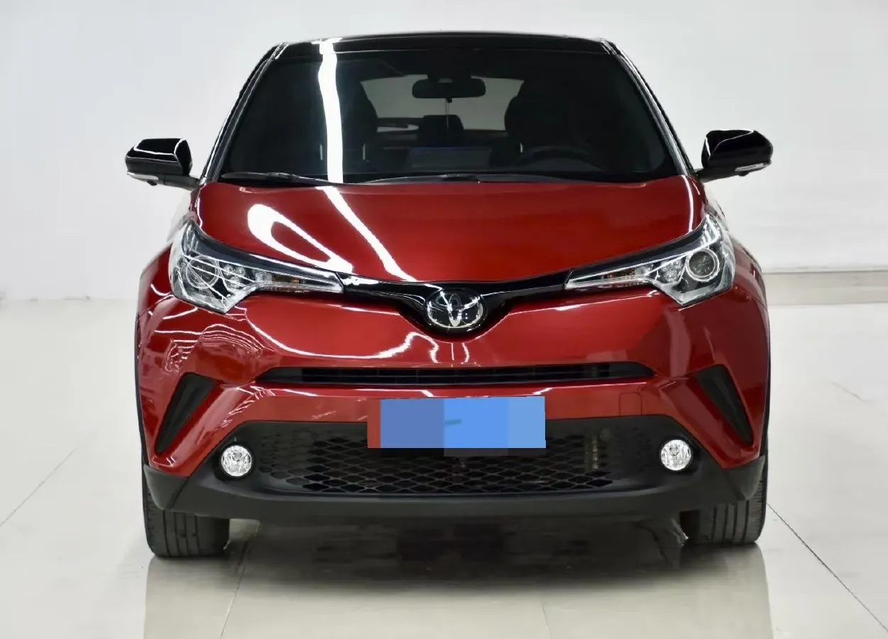 2020 Toyota C-HR 2.0L 171HP L4 CVT,autocango,china used car exporter,china ev exporter,chinese used car exporter,chinese used ev exporter