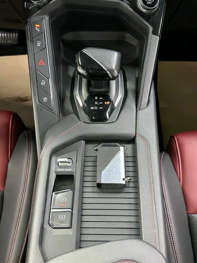 2020 LYNK&CO 06 1.5T 177HP L3 7DCT,autocango,china used car exporter,china ev exporter,chinese used car exporter,chinese used ev exporter