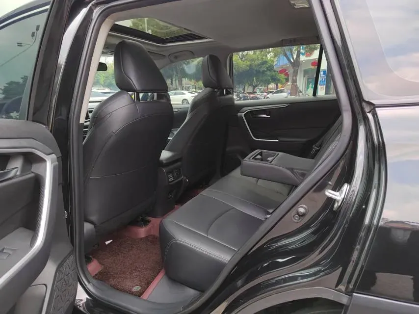 2020 Toyota Wildlander 2.0L 171HP L4 CVT,autocango,china used car exporter,china ev exporter,chinese used car exporter,chinese used ev exporter