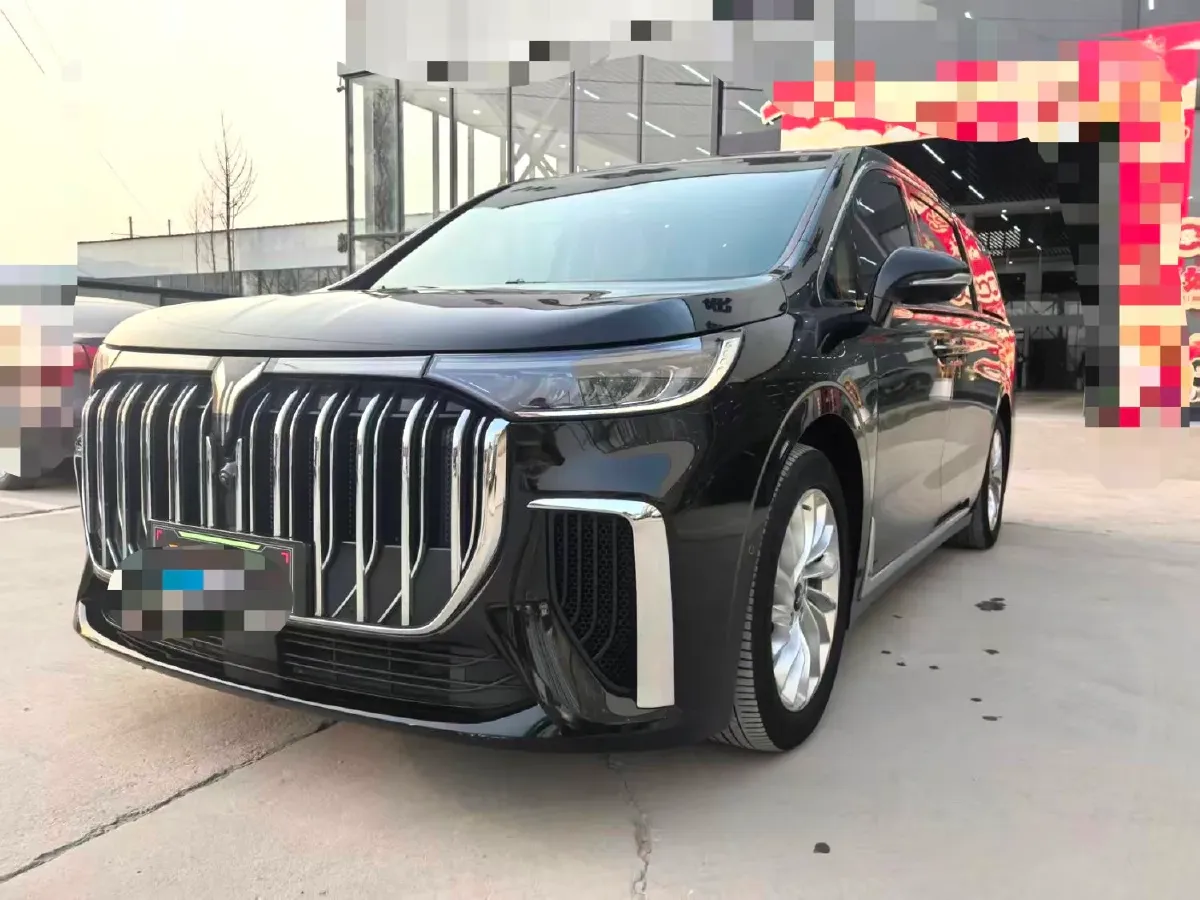 2022 Voyah Dream 1.5T 136HP L4 PHEV 25.57KWH,autocango,china used car exporter,china ev exporter,chinese used car exporter,chinese used ev exporter
