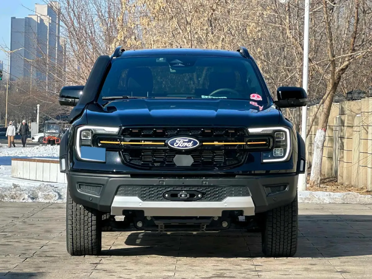 2023 Ford Ranger 2.3T 258HP L4 8AT,autocango,china used car exporter,china ev exporter,chinese used car exporter,chinese used ev exporter