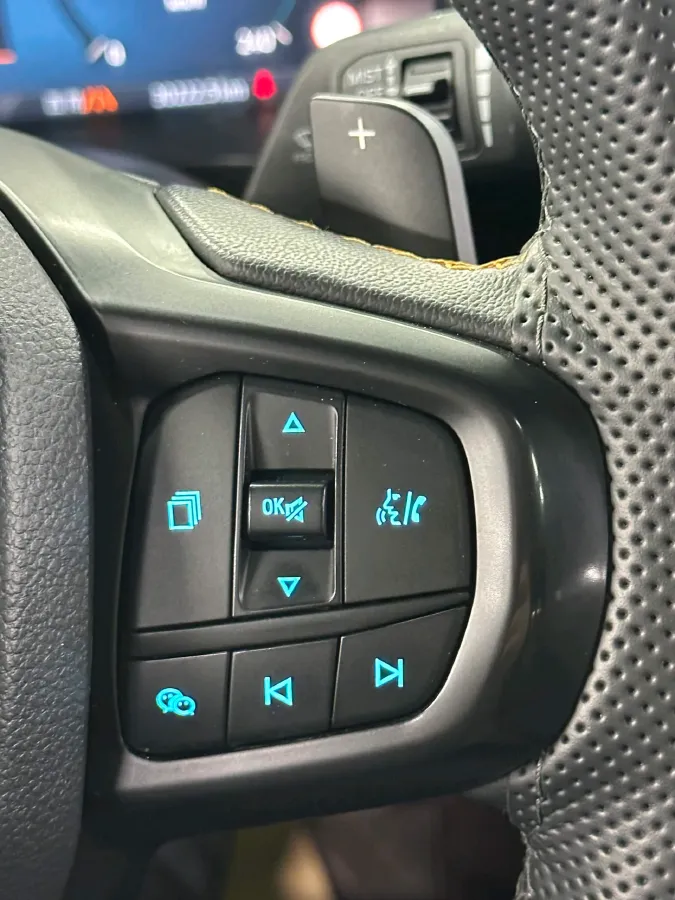 2023 Ford Ranger 2.3T 258HP L4 8AT,autocango,china used car exporter,china ev exporter,chinese used car exporter,chinese used ev exporter