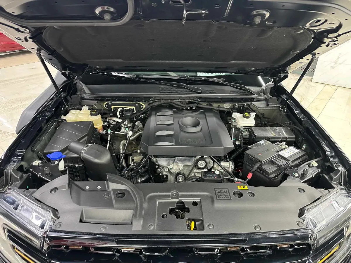 2023 Ford Ranger 2.3T 258HP L4 8AT,autocango,china used car exporter,china ev exporter,chinese used car exporter,chinese used ev exporter