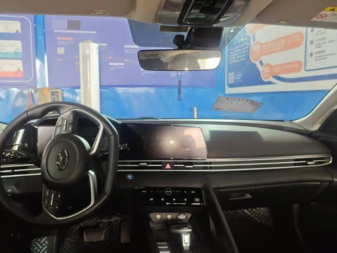 2021 Hyundai Elantra 1.5L 115HP L4 CVT,autocango,china used car exporter,china ev exporter,chinese used car exporter,chinese used ev exporter