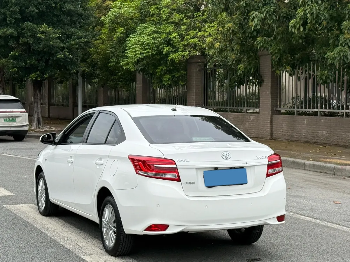 2017 Bestune X40 1.6L 114HP L4 6AT,autocango,china used car exporter,china ev exporter,chinese used car exporter,chinese used ev exporter