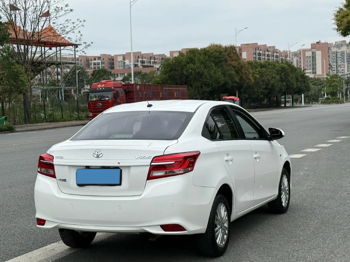 2017 Bestune X40 1.6L 114HP L4 6AT,autocango,china used car exporter,china ev exporter,chinese used car exporter,chinese used ev exporter