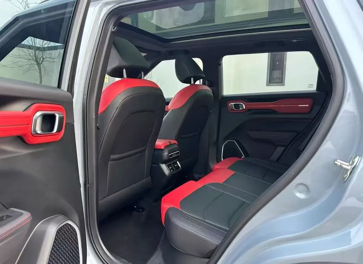 2020 Geely ICON 1.5T 177HP L3 7DCT,autocango,china used car exporter,china ev exporter,chinese used car exporter,chinese used ev exporter