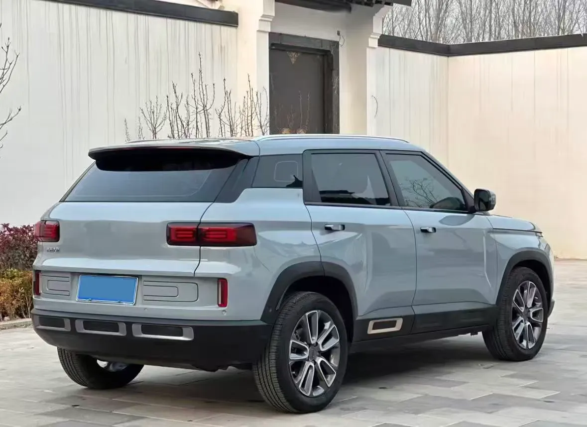 2020 Geely ICON 1.5T 177HP L3 7DCT,autocango,china used car exporter,china ev exporter,chinese used car exporter,chinese used ev exporter