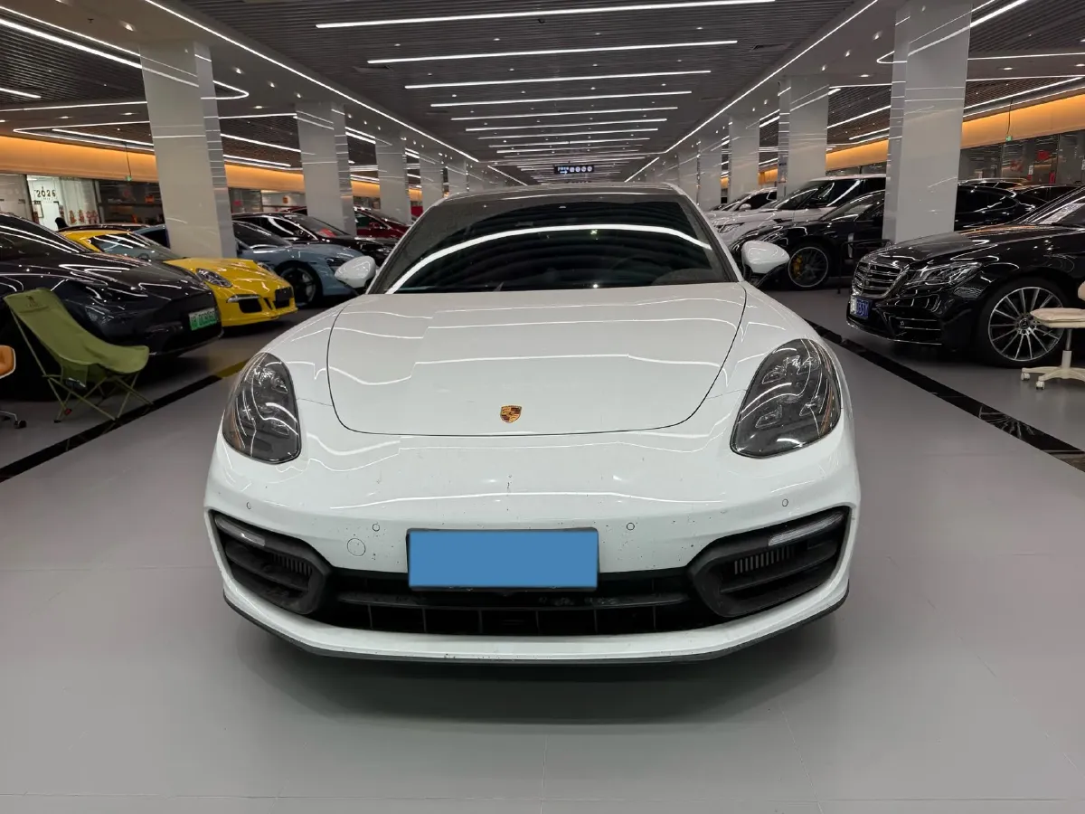 2021 Porsche Panamera 2.9T 330HP V6 8DCT,autocango,china used car exporter,china ev exporter,chinese used car exporter,chinese used ev exporter