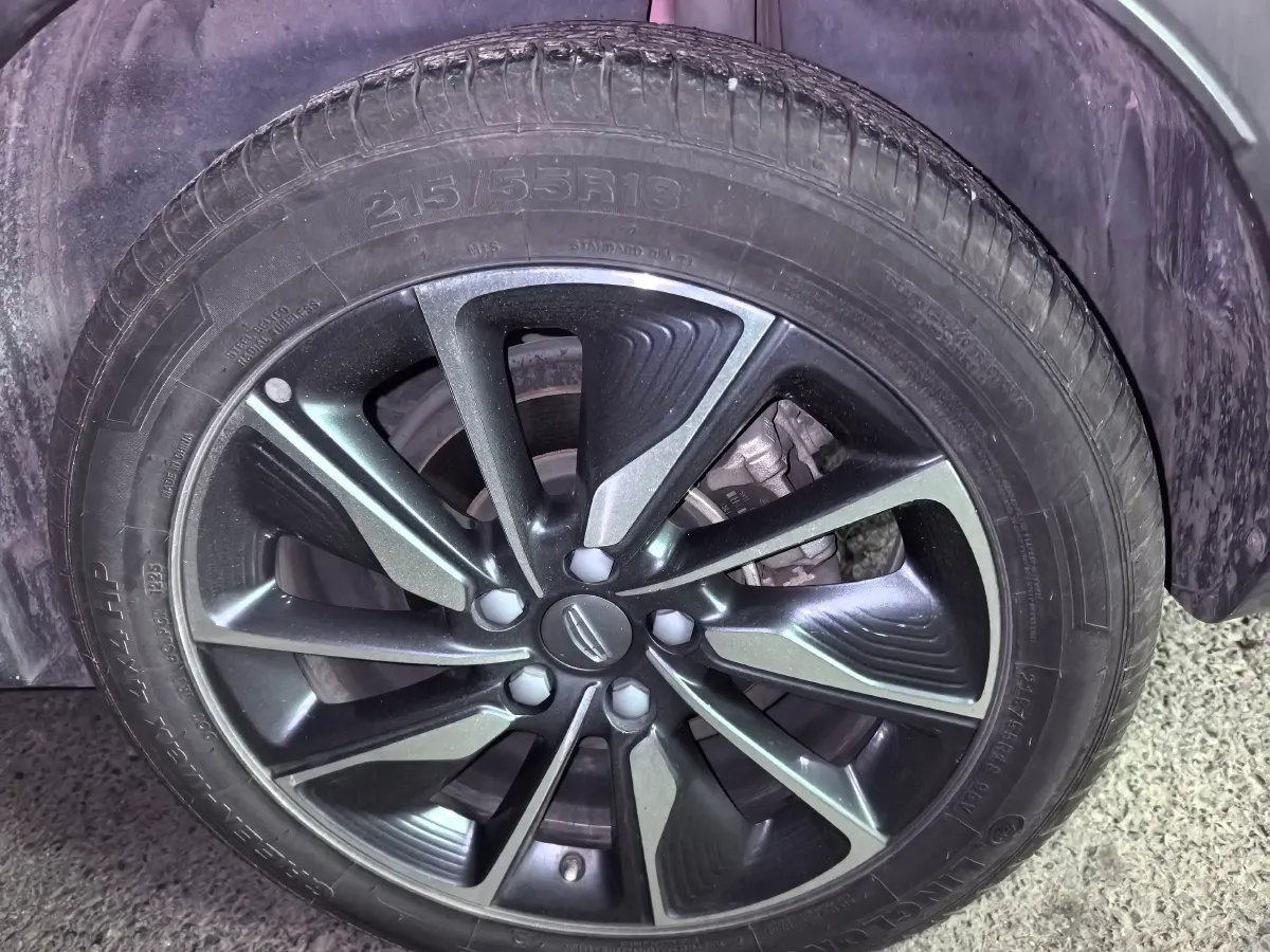 2020 Geely Emgrand GT 1.5T 180HP L3 7DCT,autocango,china used car exporter,china ev exporter,chinese used car exporter,chinese used ev exporter