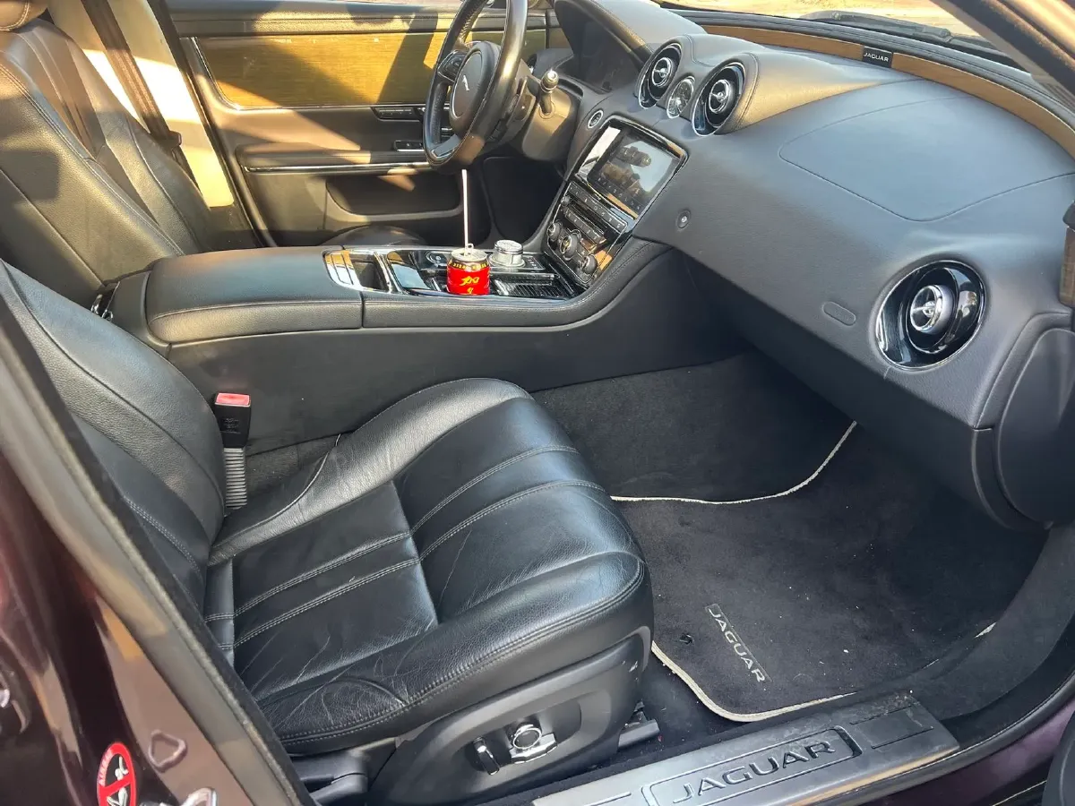 2018 Jaguar XJ 3.0T 340HP V6 8AT,autocango,china used car exporter,china ev exporter,chinese used car exporter,chinese used ev exporter