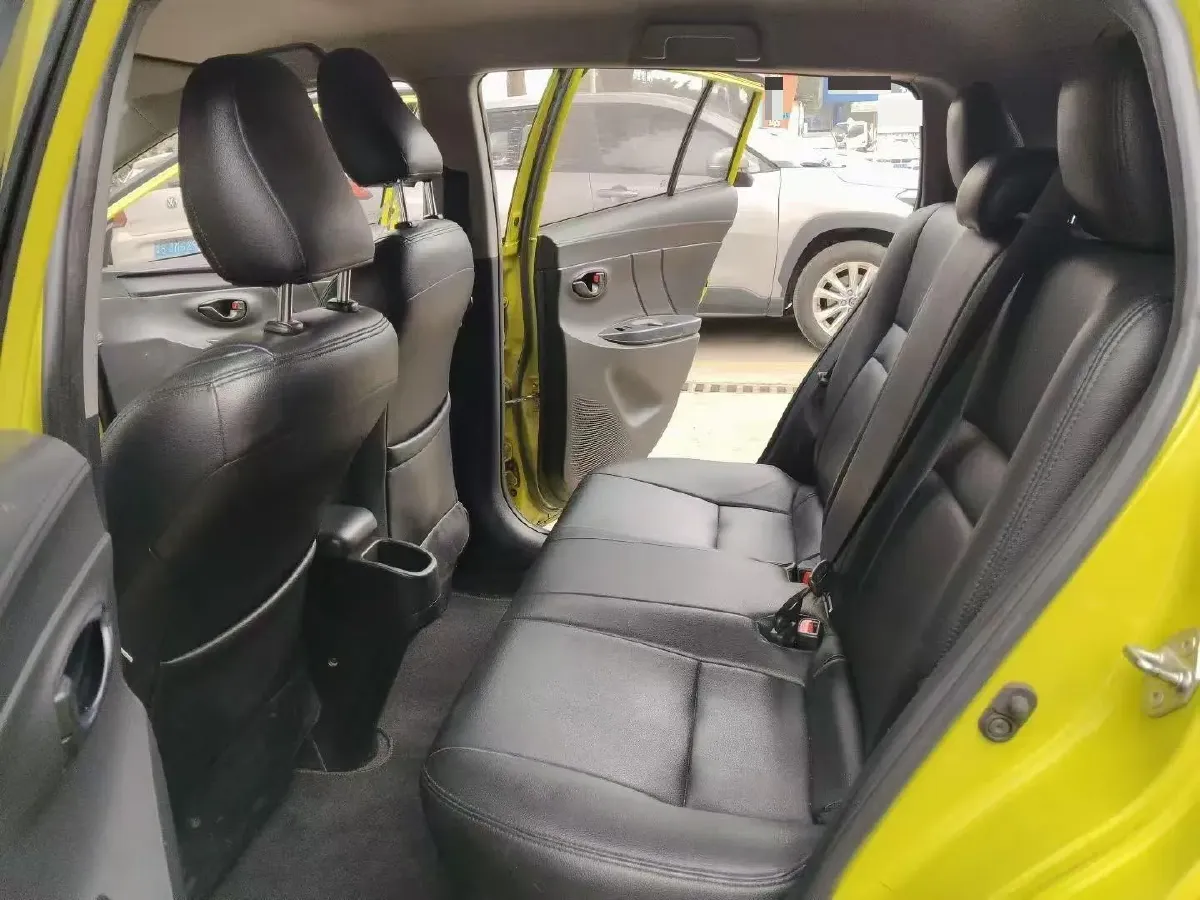 2017 Toyota Yaris L 1.5L 107HP L4 CVT,autocango,china used car exporter,china ev exporter,chinese used car exporter,chinese used ev exporter