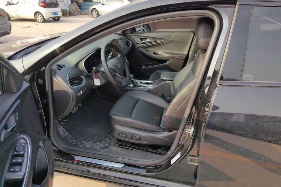 2022 Chevrolet Malibu XL 2.0T 237HP L4 9AT,autocango,china used car exporter,china ev exporter,chinese used car exporter,chinese used ev exporter