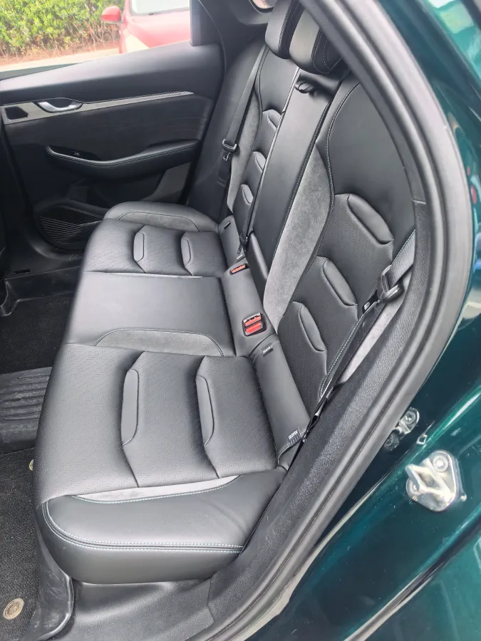 2023 Geely Preface 2.0T 190HP L4 7DCT,autocango,china used car exporter,china ev exporter,chinese used car exporter,chinese used ev exporter