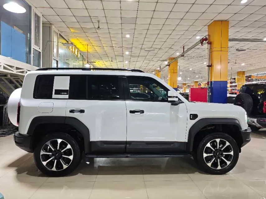 2023 FangChengBao Bao 5 1.5T 194HP L4 E-CVT PHEV 31.8KWH,autocango,china used car exporter,china ev exporter,chinese used car exporter,chinese used ev exporter