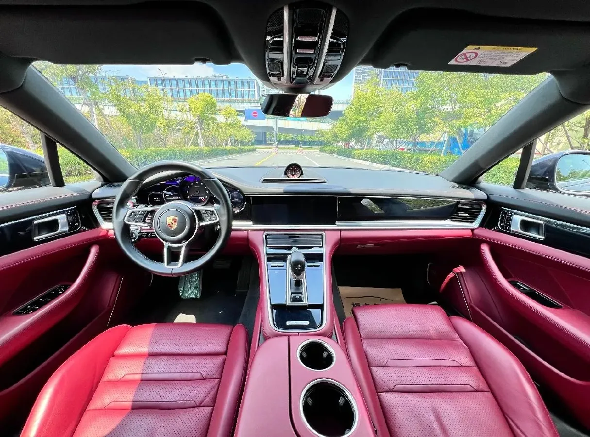 2021 Porsche Panamera 2.9T 330HP V6 8DCT,autocango,china used car exporter,china ev exporter,chinese used car exporter,chinese used ev exporter