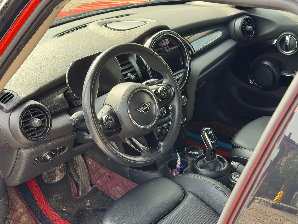 2021 MINI MINI 1.5T 136HP L3 7DCT,autocango,china used car exporter,china ev exporter,chinese used car exporter,chinese used ev exporter