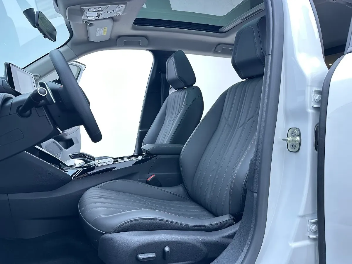 2022 Hyundai Elantra 1.5L 115HP L4 CVT,autocango,china used car exporter,china ev exporter,chinese used car exporter,chinese used ev exporter