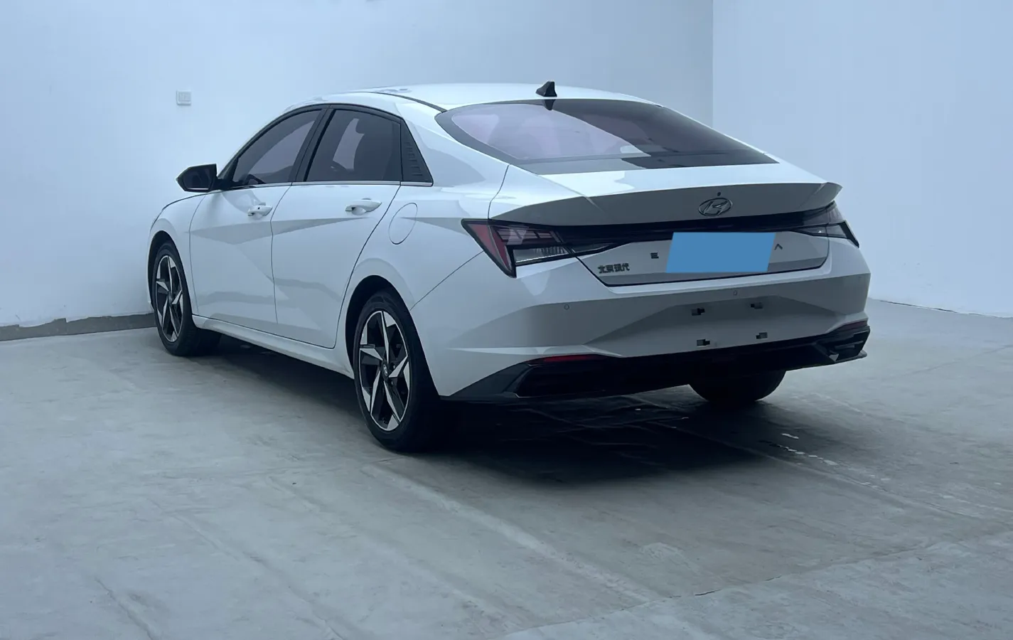 2022 Hyundai Elantra 1.5L 115HP L4 CVT,autocango,china used car exporter,china ev exporter,chinese used car exporter,chinese used ev exporter