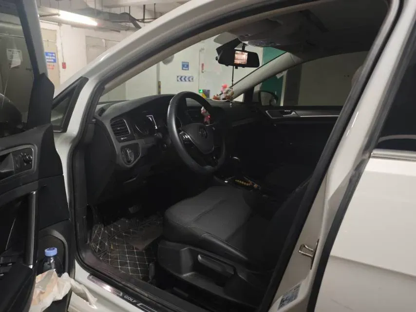 2020 Volkswagen Golf 1.4T 150HP L4 7DCT,autocango,china used car exporter,china ev exporter,chinese used car exporter,chinese used ev exporter