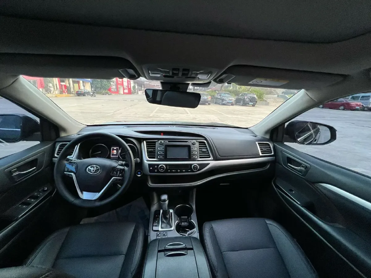 2018 Toyota Highlander 2.0T 220HP L4 6AT,autocango,china used car exporter,china ev exporter,chinese used car exporter,chinese used ev exporter