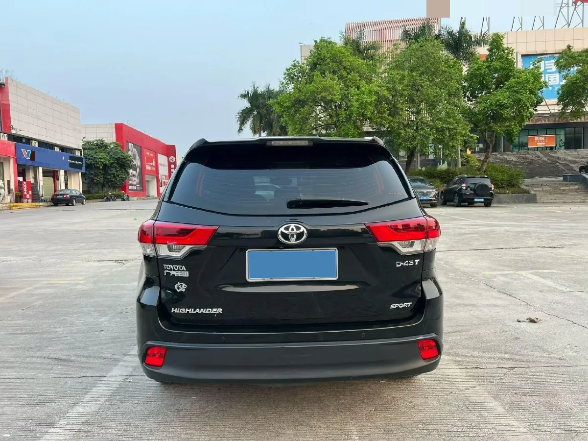 2018 Toyota Highlander 2.0T 220HP L4 6AT,autocango,china used car exporter,china ev exporter,chinese used car exporter,chinese used ev exporter