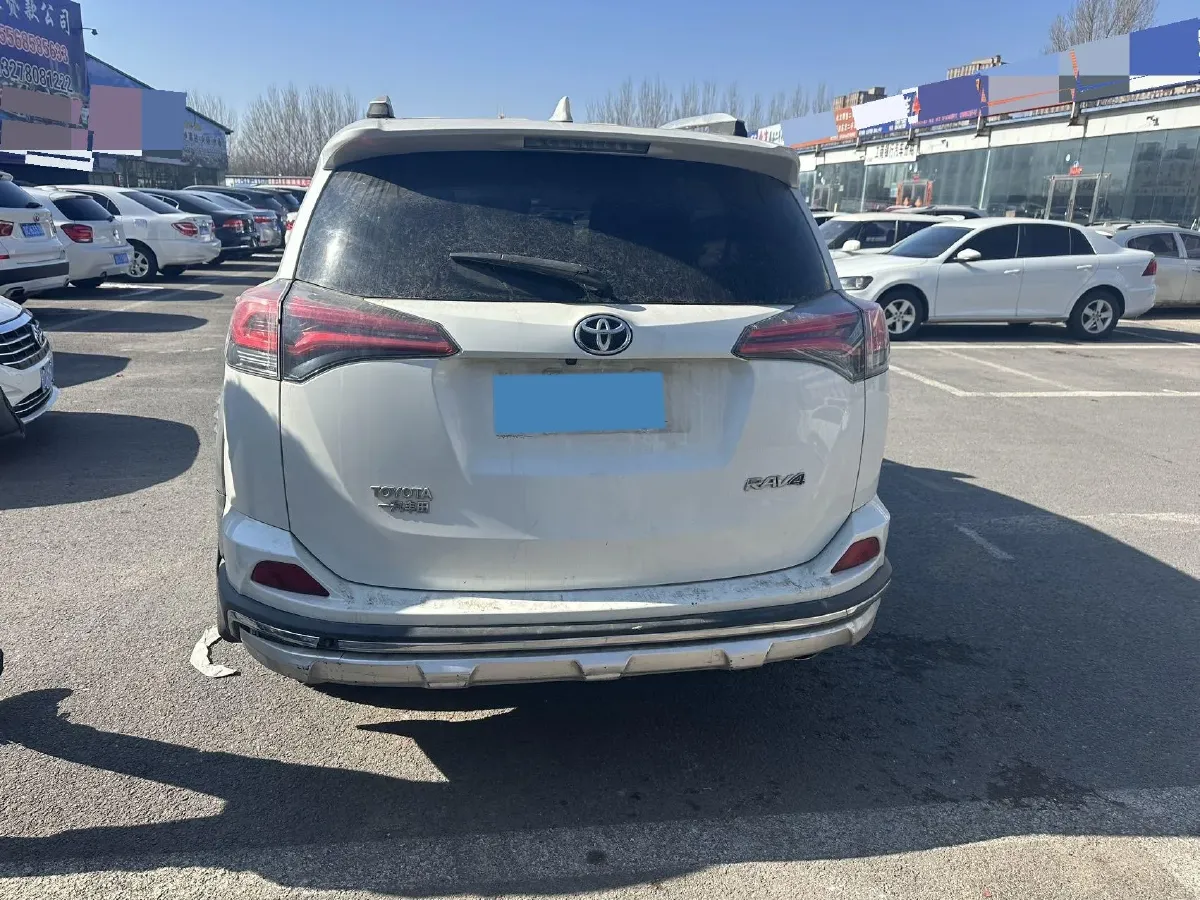 2019 Toyota RAV4 2.0L 151HP L4 CVT,autocango,china used car exporter,china ev exporter,chinese used car exporter,chinese used ev exporter