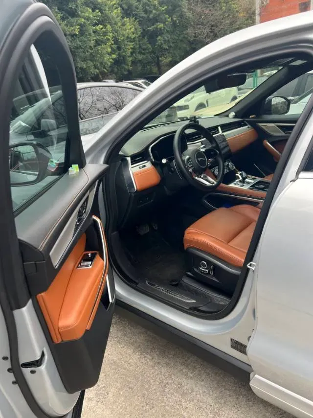 2021 Jaguar F-PACE 2.0T 250HP L4 8AT,autocango,china used car exporter,china ev exporter,chinese used car exporter,chinese used ev exporter