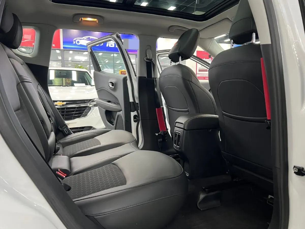 2020 Jeep Compass 1.3T 173HP L4 7DCT,autocango,china used car exporter,china ev exporter,chinese used car exporter,chinese used ev exporter