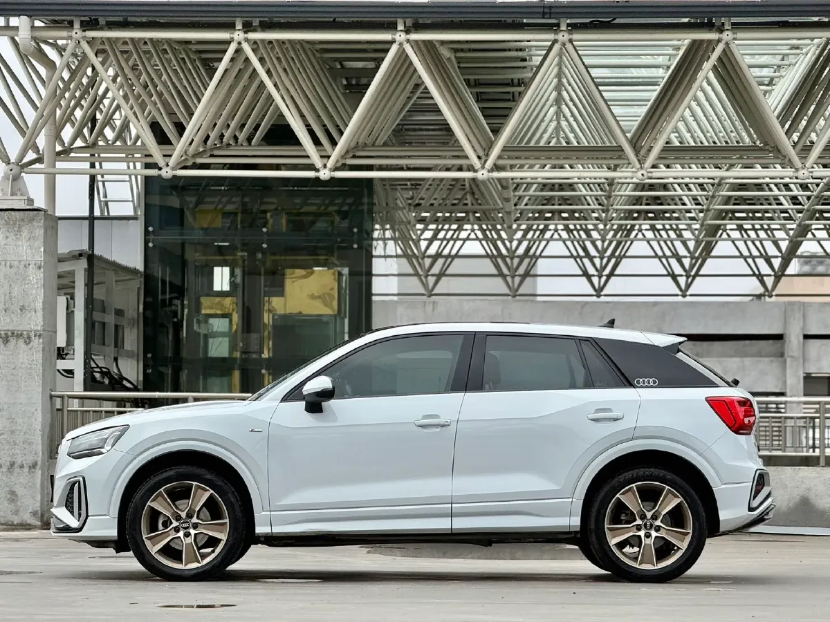 2022 Audi Q2L 1.4T 150HP L4 7DCT,autocango,china used car exporter,china ev exporter,chinese used car exporter,chinese used ev exporter