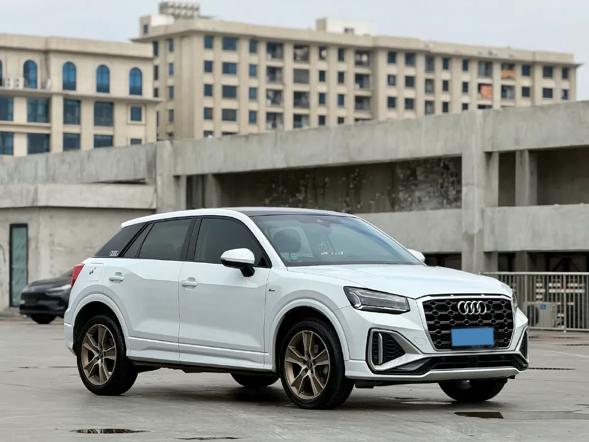 2022 Audi Q2L 1.4T 150HP L4 7DCT,autocango,china used car exporter,china ev exporter,chinese used car exporter,chinese used ev exporter