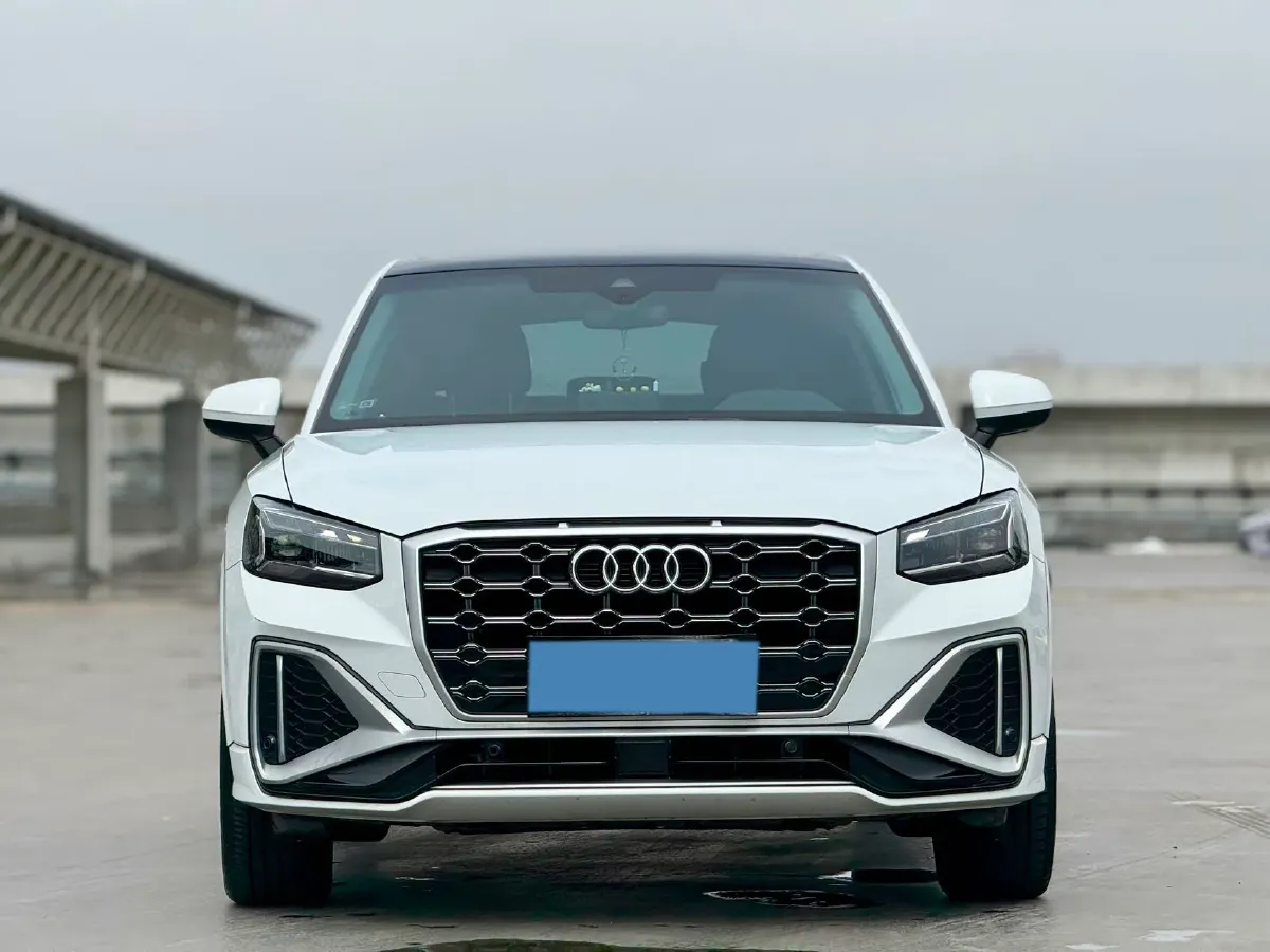 2022 Audi Q2L 1.4T 150HP L4 7DCT,autocango,china used car exporter,china ev exporter,chinese used car exporter,chinese used ev exporter
