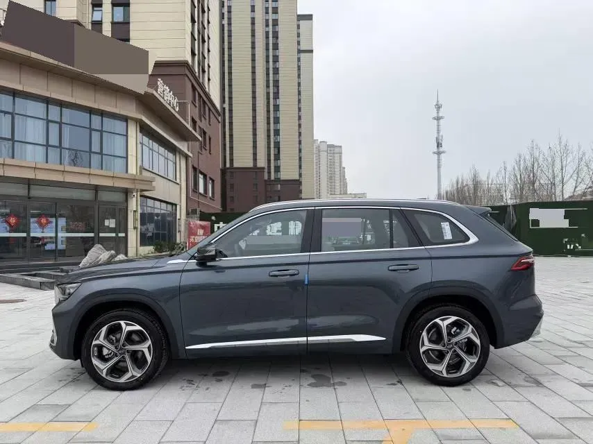 2024 Geely Monjaro 2.0T 218HP L4 7DCT,autocango,china used car exporter,china ev exporter,chinese used car exporter,chinese used ev exporter