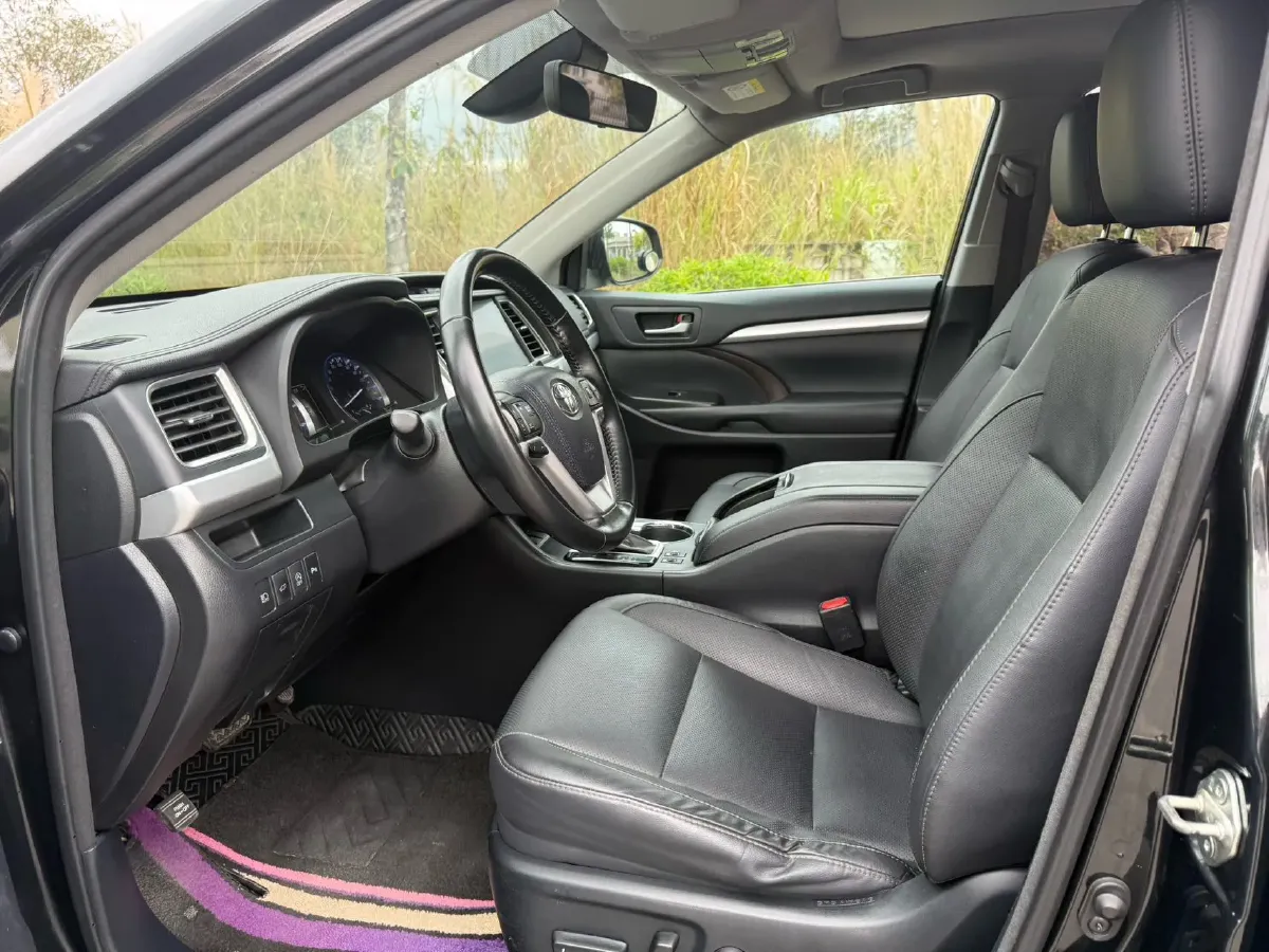 2018 Toyota Highlander 2.0T 220HP L4 6AT,autocango,china used car exporter,china ev exporter,chinese used car exporter,chinese used ev exporter