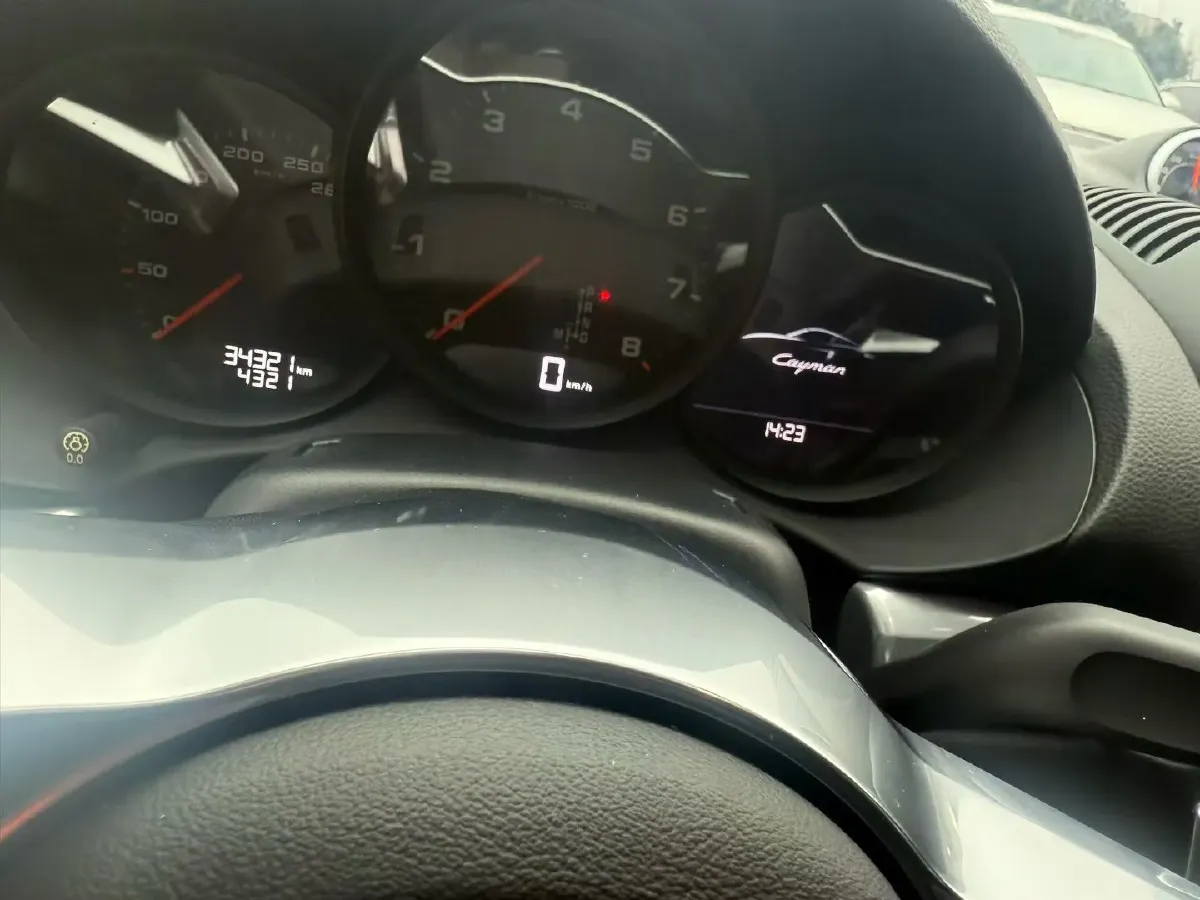 2018 Nissan Patrol 4.0L 279HP V6 7AT,autocango,china used car exporter,china ev exporter,chinese used car exporter,chinese used ev exporter