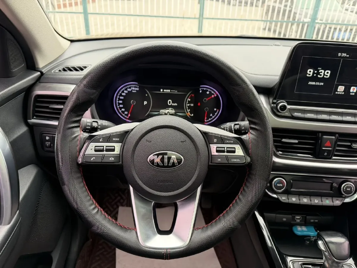 2018 Kia Sportage R 2.0L 160HP L4 6AT,autocango,china used car exporter,china ev exporter,chinese used car exporter,chinese used ev exporter