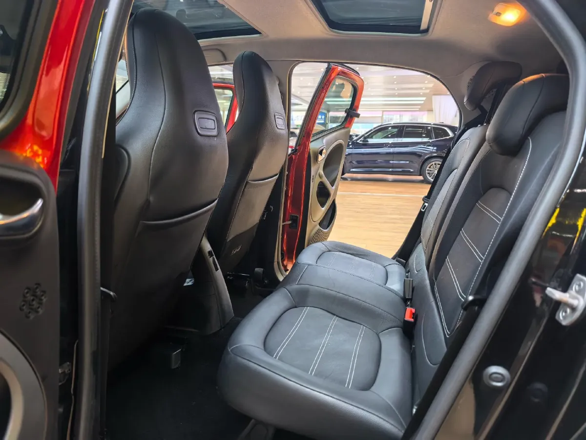 2018 Jeep Renegade 2.0L 148HP L4 9AT,autocango,china used car exporter,china ev exporter,chinese used car exporter,chinese used ev exporter