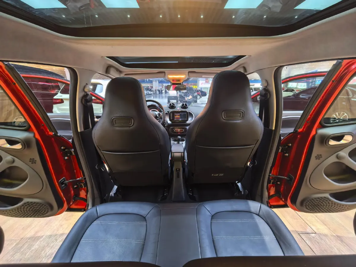 2018 Jeep Renegade 2.0L 148HP L4 9AT,autocango,china used car exporter,china ev exporter,chinese used car exporter,chinese used ev exporter