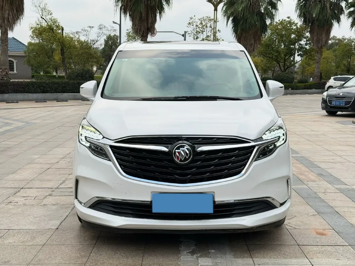 2021 Buick GL8 2.0T 237HP L4 9AT,autocango,china used car exporter,china ev exporter,chinese used car exporter,chinese used ev exporter
