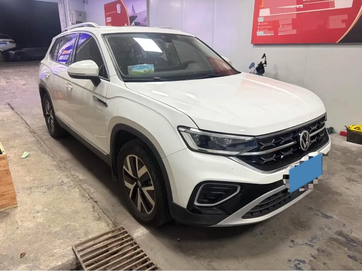 2024 Volkswagen Tayron 2.0T 186HP L4 7DCT,autocango,china used car exporter,china ev exporter,chinese used car exporter,chinese used ev exporter