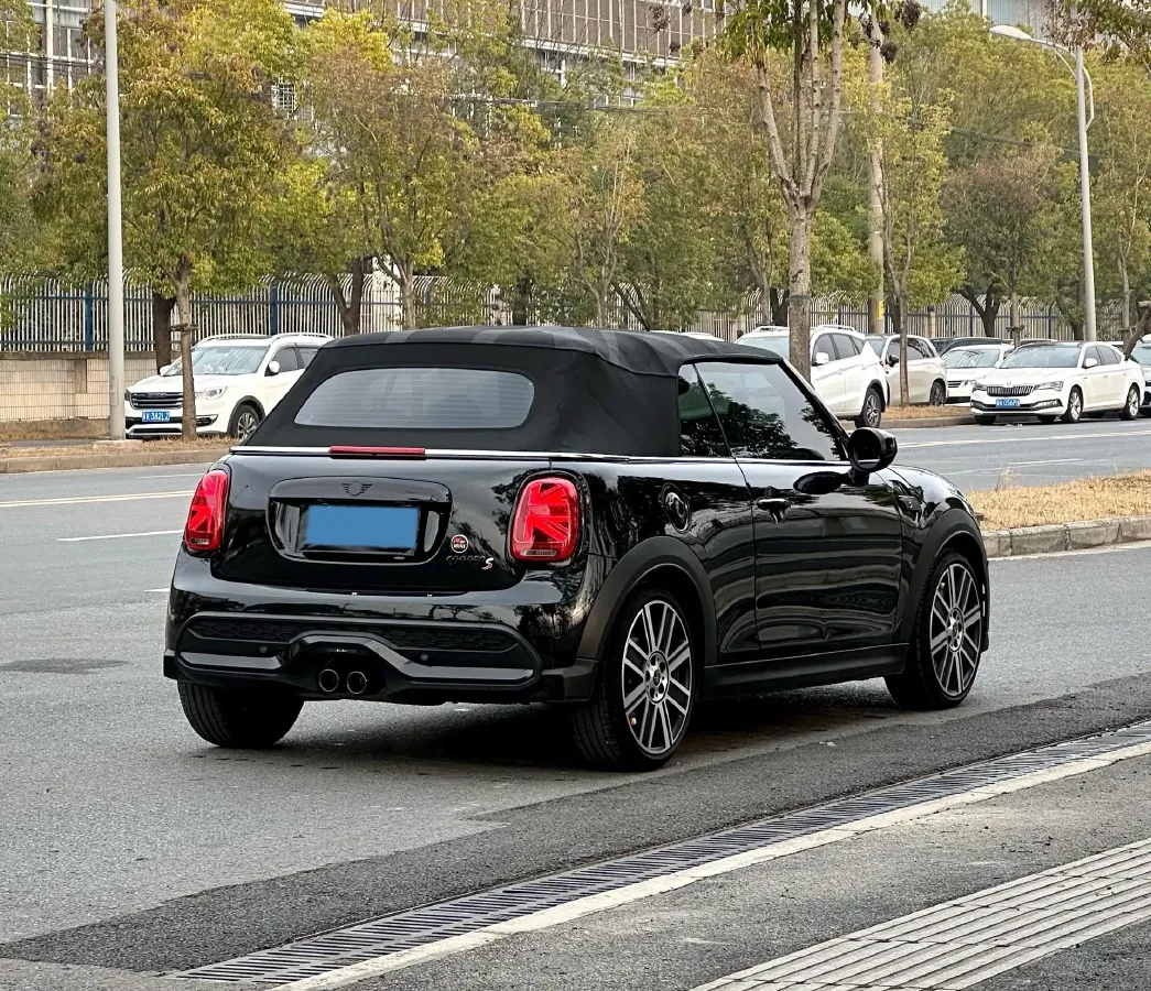 2023 MINI MINI 2.0T 192HP L4 7DCT,autocango,china used car exporter,china ev exporter,chinese used car exporter,chinese used ev exporter